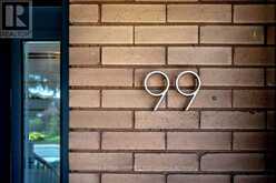 99 HILLCREST AVENUE | Hamilton Ontario | Slide Image Three