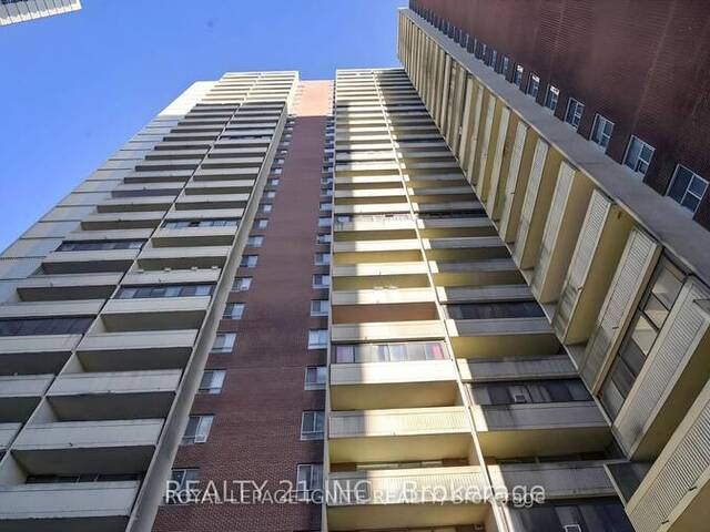 415 - 5 MASSEY SQUARE Toronto Ontario, M4C 5L6 - 3 Bedrooms Condo For Sale