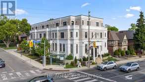 30 HILLHURST BOULEVARD | Toronto Ontario | Slide Image One