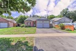 51 NOTTAWASAGA DRIVE | Angus Ontario | Slide Image Two