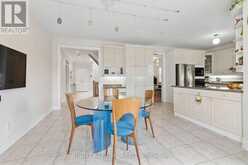 35 PALACE COURT | Richmond Hill Ontario | Slide Image Thirteen