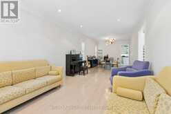 35 PALACE COURT | Richmond Hill Ontario | Slide Image Eight