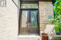 17 CLOVER AVENUE | Barrie Ontario | Slide Image Five