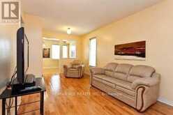74 MOURNING DOVE CRESCENT | Toronto Ontario | Slide Image Five