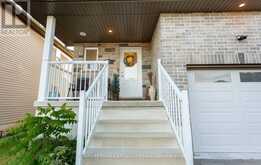 33 KENDELL LANE | Ingersoll Ontario | Slide Image Two