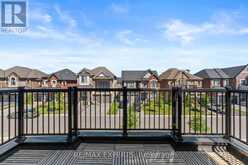 17 RED ROSE LANE | East Gwillimbury Ontario | Slide Image Nineteen