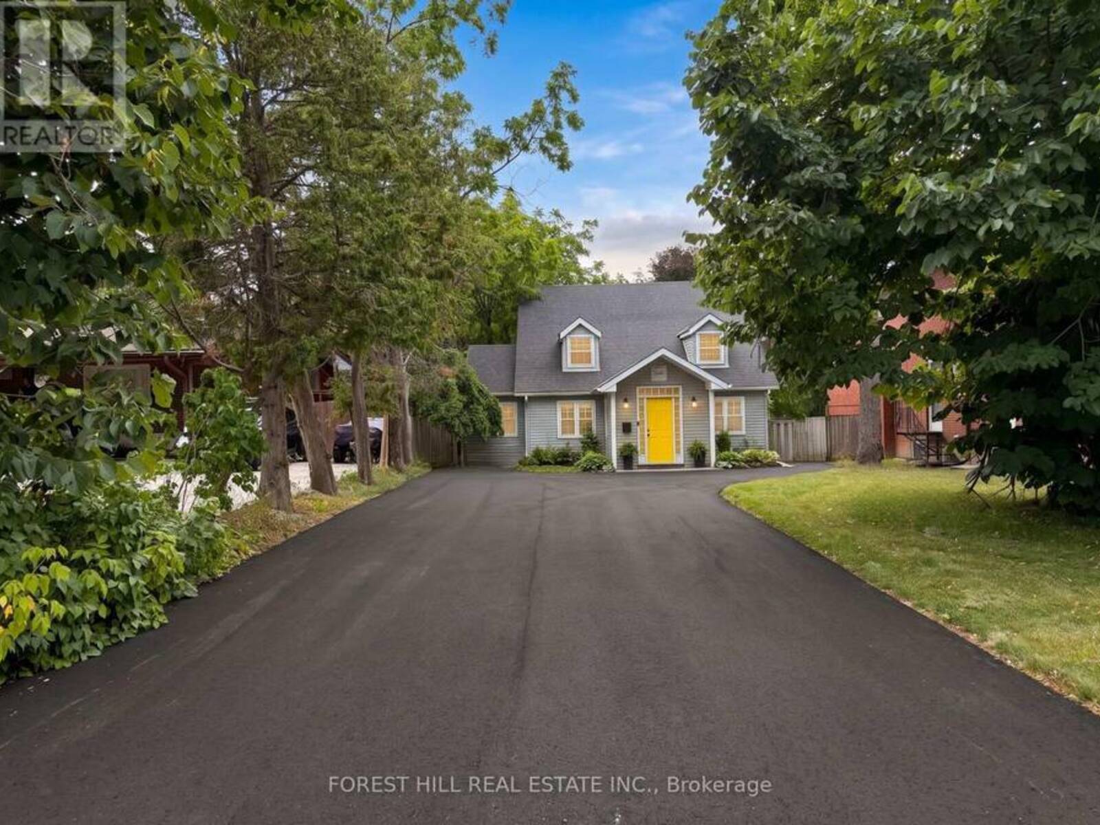 231 CARRVILLE ROAD, Richmond Hill, Ontario L4C 6E4