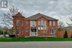5554 LINWELL PLACE | Mississauga Ontario | Slide Image Three