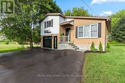 1030 YONGE STREET S | Walkerton Ontario | Slide Image Three