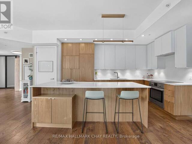 523 - 38 HOWARD PARK AVENUE Toronto Ontario, M6R 0A7 - 3 Bedrooms Condo For Sale