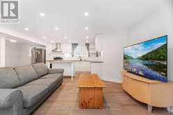 6 VITLOR DRIVE | Richmond Hill Ontario | Slide Image Thirty-six