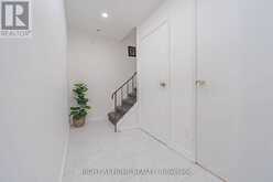 12 LACE FERN WAY | Toronto Ontario | Slide Image Seventeen