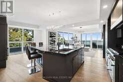 308 - 2060 LAKESHORE ROAD | Burlington Ontario | Slide Image Eight
