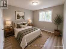 38 CHAUCER CRESCENT | Barrie Ontario | Slide Image Thirteen
