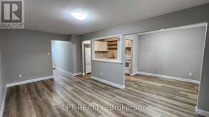 38 CHAUCER CRESCENT | Barrie Ontario | Slide Image Four