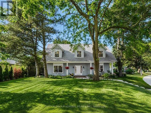 54 STARLIGHT CRESCENT Richmond Hill Ontario, L4C 4X5 - 5 Bedrooms Home For Sale