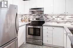 505 - 2287 LAKE SHORE BOULEVARD W | Toronto Ontario | Slide Image Six