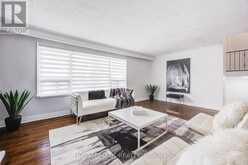 49 BOWERBANK DRIVE | Toronto Ontario | Slide Image Ten