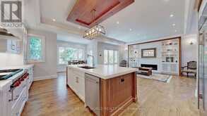 302 JOHNSTON AVENUE N | Toronto Ontario | Slide Image Thirteen