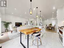 7 MONACO CRESCENT | Richmond Hill Ontario | Slide Image Thirteen
