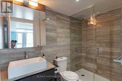 1806 - 15 ICEBOAT TERRACE | Toronto Ontario | Slide Image Eight