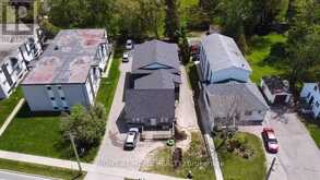 379 ERB STREET W | Waterloo Ontario | Slide Image Three