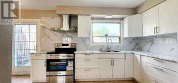 14 FAULKNER CRESCENT | Toronto Ontario | Slide Image Seven