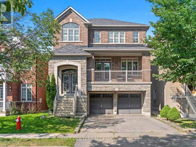 11 CLEARFIELD DRIVE Brampton Ontario, L6P 3L3 - 5 Bedrooms Home For Sale