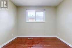225 PINEWAY BOULEVARD | Toronto Ontario | Slide Image Fifteen
