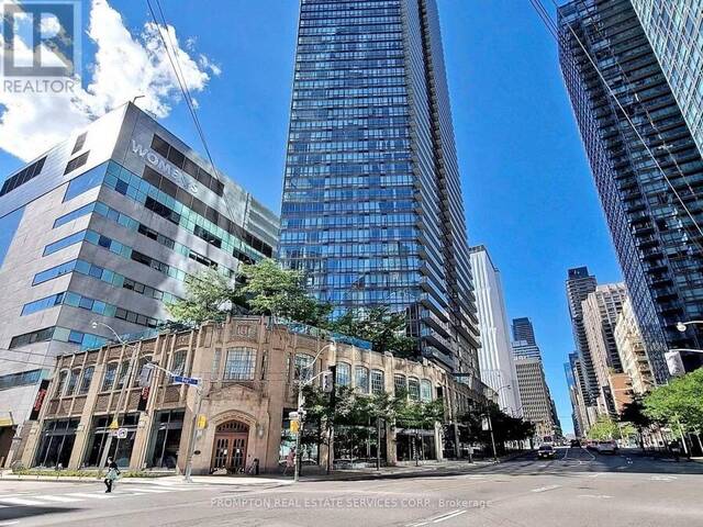 905 - 832 BAY STREET Toronto Ontario, M5S 1Z6 - 3 Bedrooms Condo For Sale