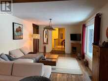 95 MELROSE AVENUE | Wasaga Beach Ontario | Slide Image Three