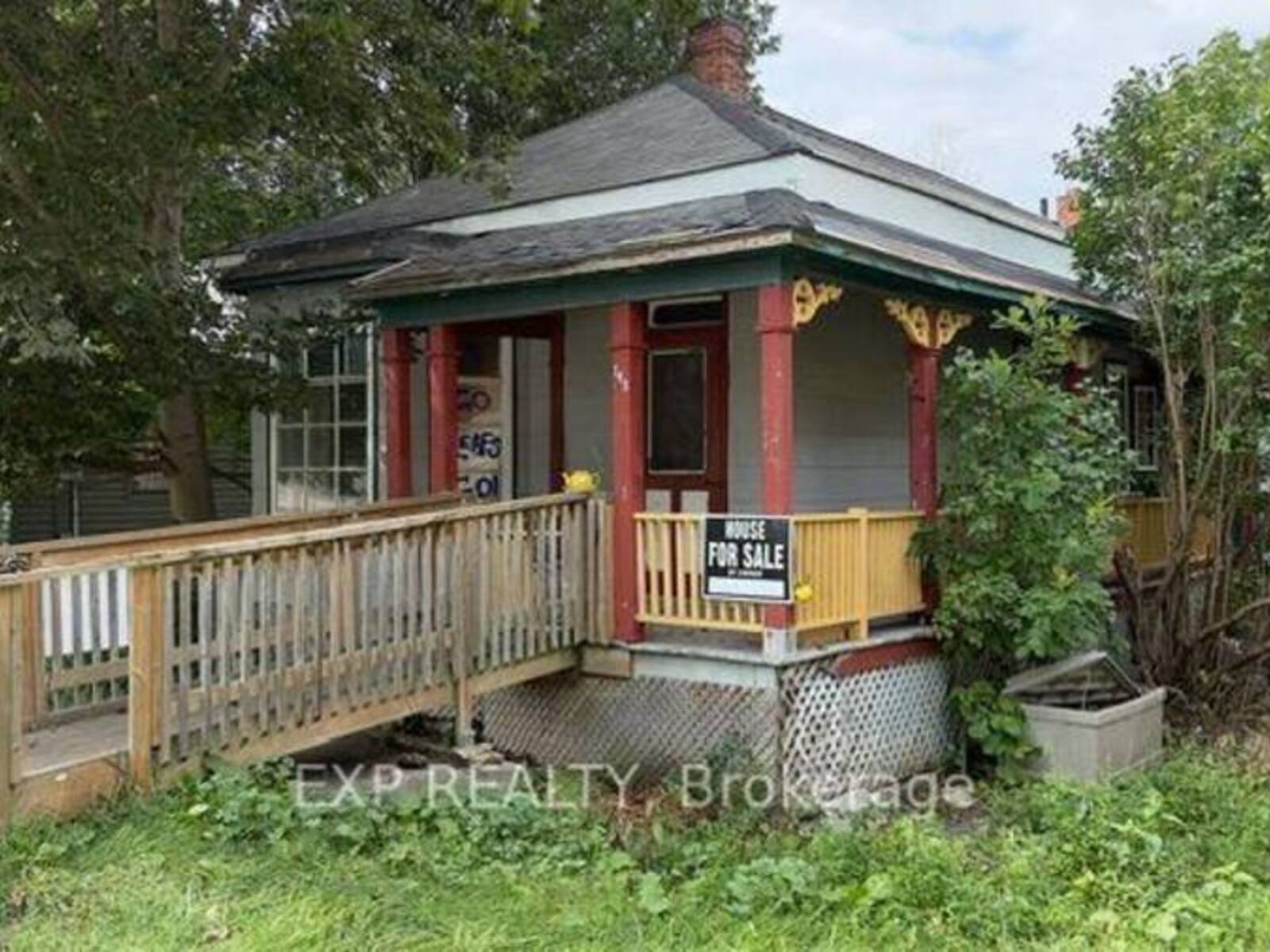 348 FRANK STREET, Georgian Bluffs, Ontario N0H 2T0