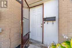 79 FLEETWOOD CRESCENT | Brampton Ontario | Slide Image Six