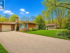 1386 FOREST GLADE ROAD Oakville Ontario, L6H 2G3
