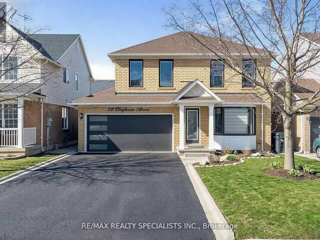 22 CLAYBORNE AVENUE Brampton Ontario, L7A 1N8 - 5 Bedrooms Home For Sale