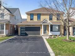 22 CLAYBORNE AVENUE Brampton Ontario, L7A 1N8