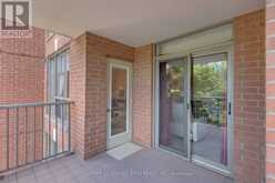 403 - 442 MAPLE AVE AVENUE | Burlington Ontario | Slide Image Eleven