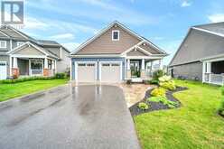 16 STOTHER CRESCENT | Bracebridge Ontario | Slide Image One