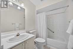 403 - 40 MUSEUM DRIVE | Orillia Ontario | Slide Image Sixteen