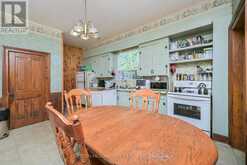 8526 ERAMOSA TOWNLINE | Guelph Ontario | Slide Image Ten
