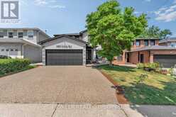 6452 EASTRIDGE ROAD | Mississauga Ontario | Slide Image Two