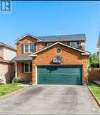 51 MOORCREST DRIVE | Aurora Ontario | Slide Image One