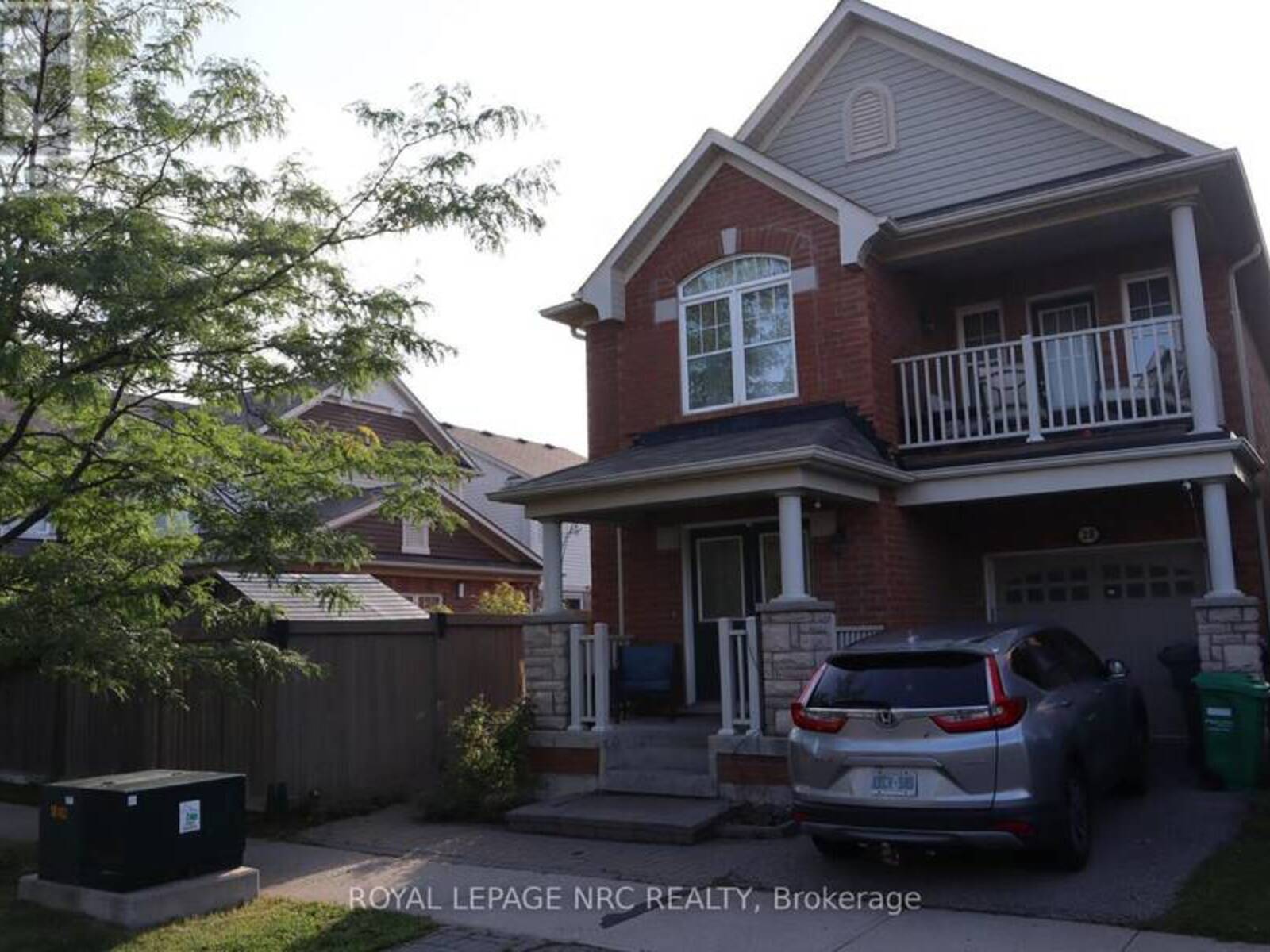 28 DULVERTON DRIVE, Brampton, Ontario L7A 0P3