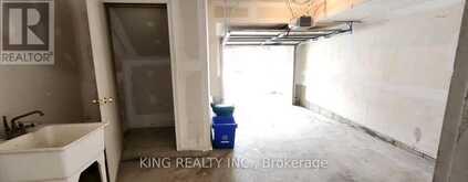 86 MAGDALENE CRESCENT S | Brampton Ontario | Slide Image Sixteen