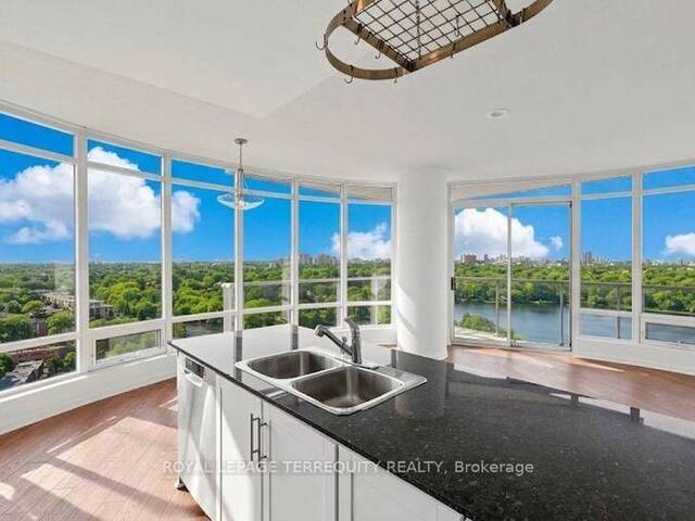 2205 - 15 WINDERMERE AVENUE Toronto Ontario, M6S 5A2 - 3 Bedrooms Waterfront Condo For Sale