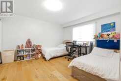 29 BLACKTHORN LANE | Brampton Ontario | Slide Image Sixteen