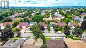 29 BLACKTHORN LANE | Brampton Ontario | Slide Image Forty-two