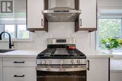 30 DALE AVENUE | Hamilton Ontario | Slide Image Thirteen