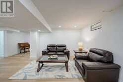 30 DALE AVENUE | Hamilton Ontario | Slide Image Thirty-two