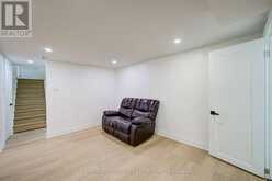 30 DALE AVENUE | Hamilton Ontario | Slide Image Thirty-four